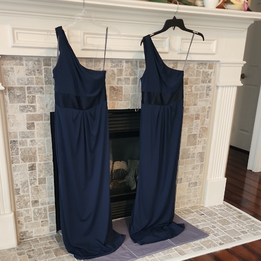 Vera Wang Midnight Blue One Shoulder Gowns